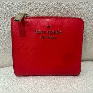 Kate Spade Small L-zip wallet